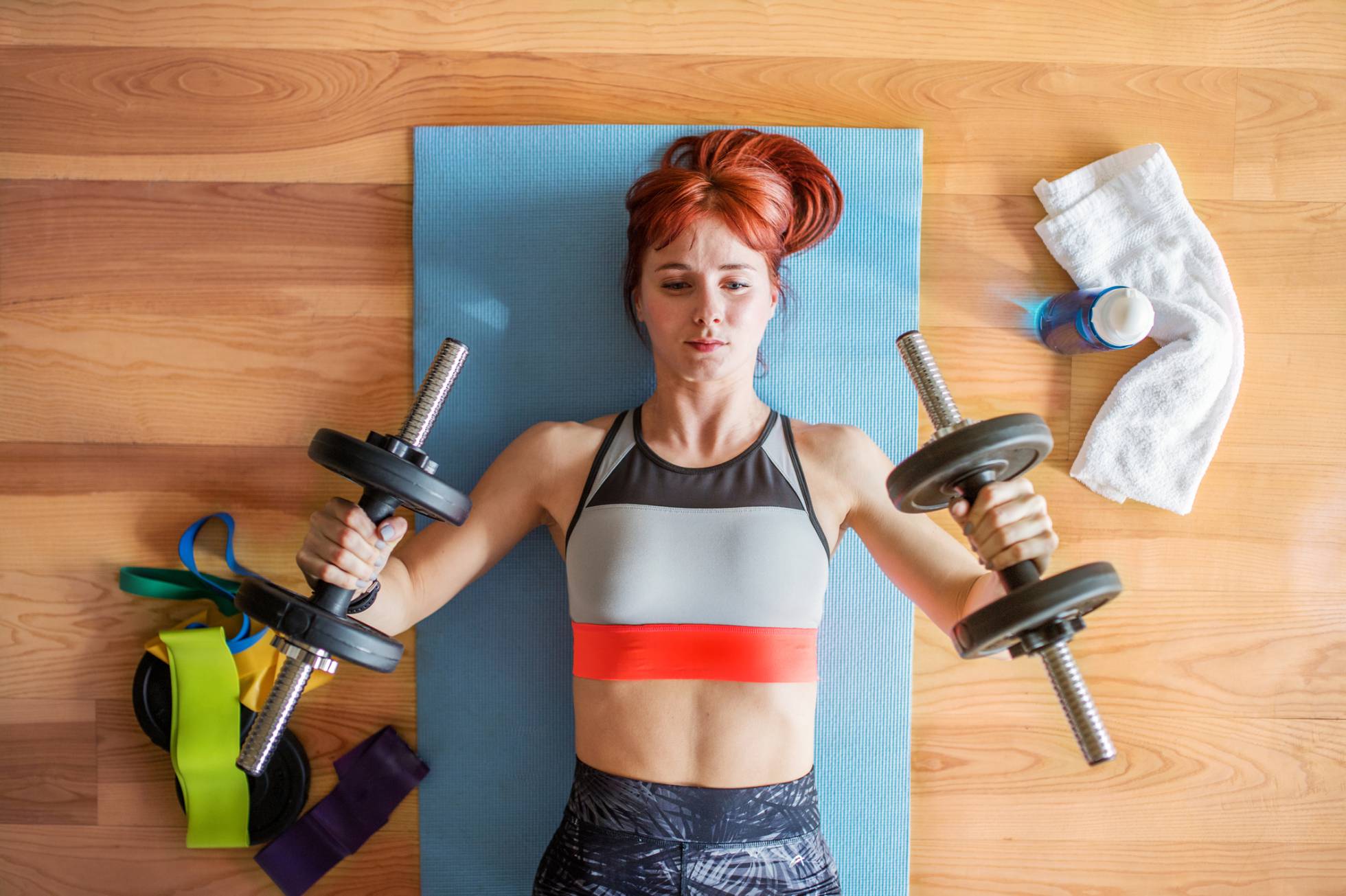 Cómo empezar a levantar pesas 🏋🏽‍♀️ si no has cogido una mancuerna en tu vida