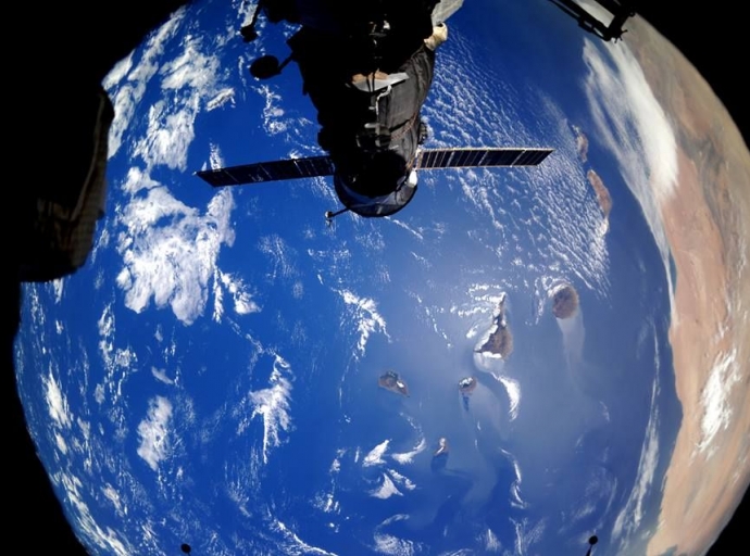 Ver pasar la 🚀Estación Espacial Internacional sobre Canarias esta noche de sábado 🌃