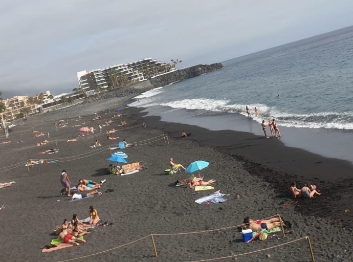 Así de bien 👍🏼 se han comportado los primeros bañistas 🏊‍♀️ de las nuevas playas por sectores 🏖 en Los Llanos