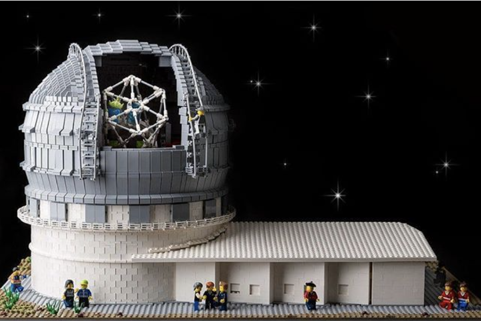 Un réplica en LEGO 🧱 del Grantecan, el mayor 🔭 telescopio del Mundo 🌎