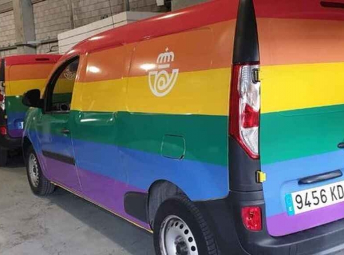 Primer sello LGTBI de 📬 Correos con motivo de la celebración del orgullo 🏳️‍🌈