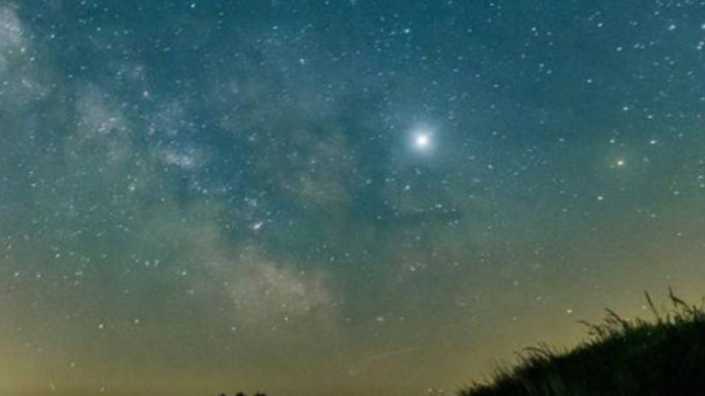 La conocida como 🌠 'Estrella de Belén' brillará esta Navidad 🎄 tras 8 siglos