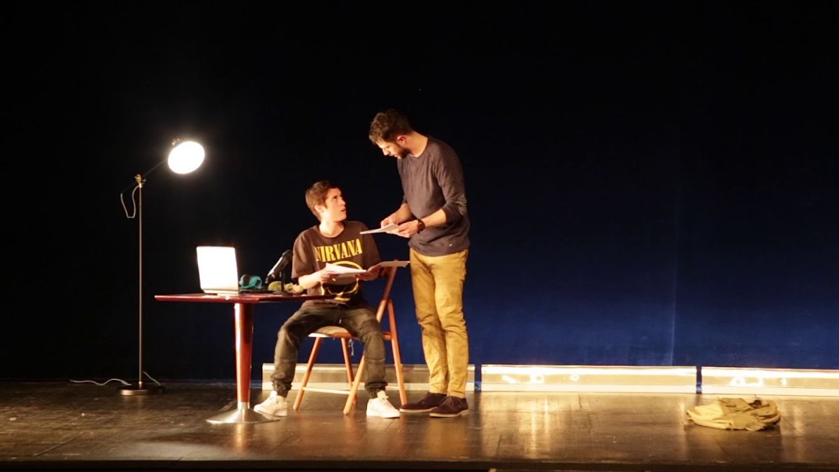 ‘Dados’, 🏆 premio Max 2019 al mejor espectáculo juvenil, llega al 🏛️ Circo de Marte