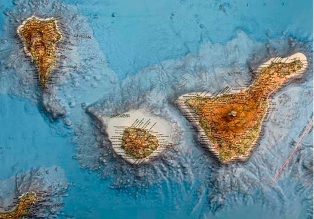 El relieve submarino 🌊 de Canarias ‘al detalle’ 🔍 en el nuevo mapa 🗺 de las islas
