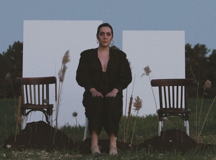 Valeria Castro🎹🎶 canta a las mujeres, a la sororidad y la libertad en su nuevo single 'Guerrera'🎼