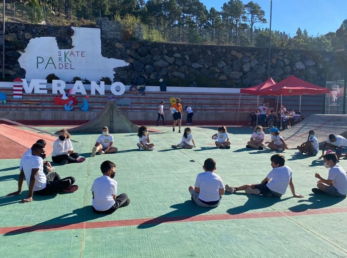 Arranca ‘Summer Camp’🌞, el primer campus de verano🏃‍♂️⛹️‍♀️ ‘en inglés’ de Fuencaliente 