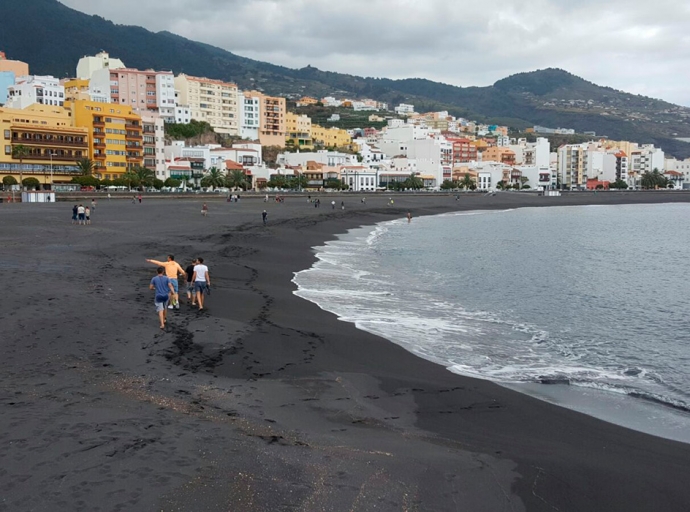 🤸‍♂️Gimnasia de Mantenimiento para mayores👴👵 en la playa capitalina