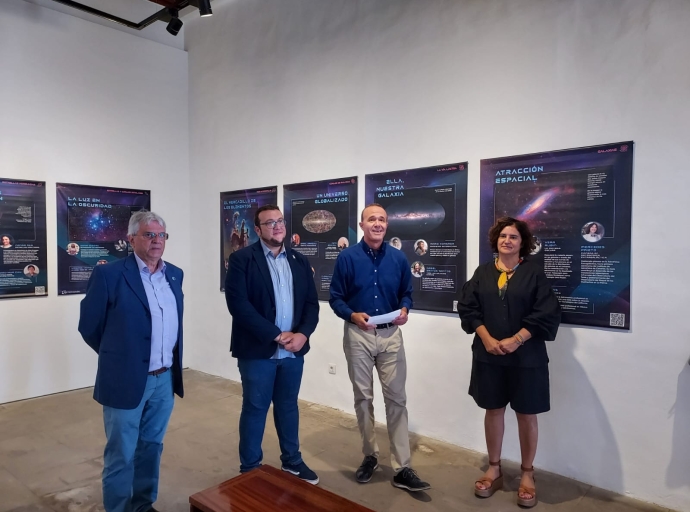 😊Ponen en valor el papel de la mujer👩 en la astronomía🔭 a través de una exposición