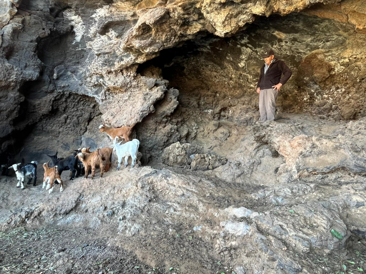La historia de 🧑‍🦳Balbino...un 🐐cabrero🐐 'de los de antes'