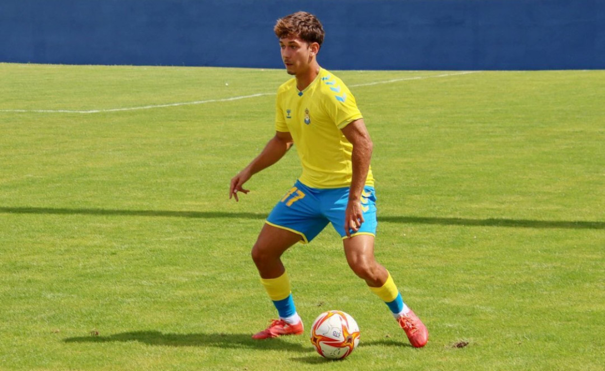 El palmero Gabriel Felipe⚽ debuta con la UD Las Palmas en la Copa del Rey🏆 