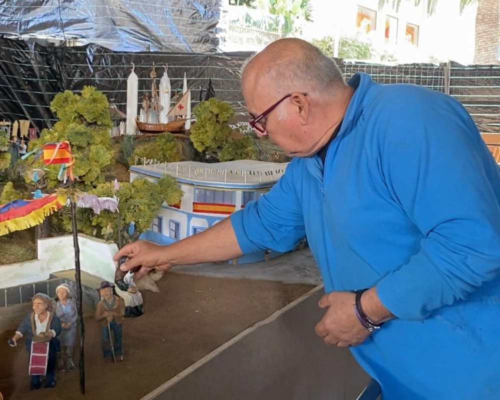 Los Llanos dedica su 👼Nacimiento🎄 a las fiestas populares de La Palma