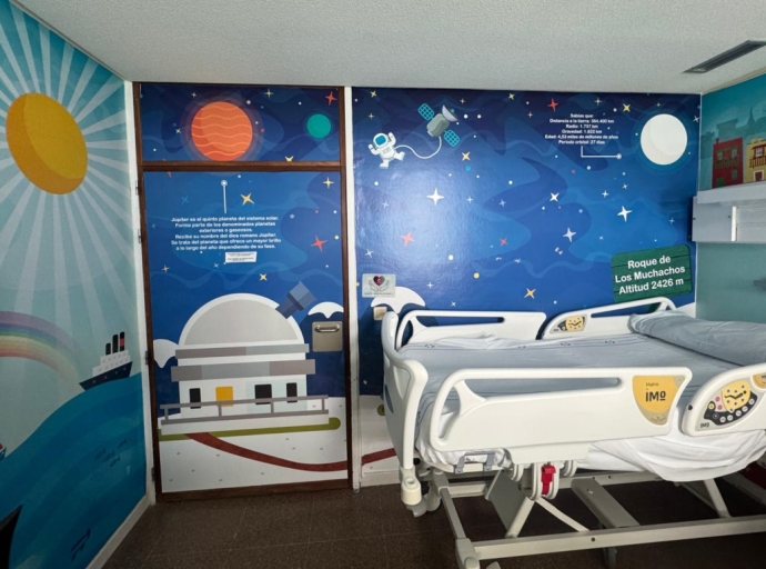 Animales🐋, el espacio🌌 y personajes animados🤠 animan la estancia en Pediatría 